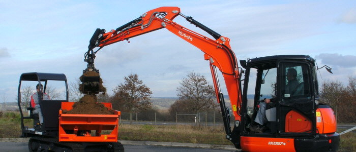 Kubota Bagger KX057-4 mit Greifer Einsatz